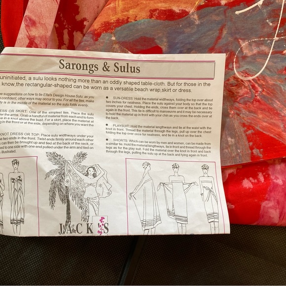 EUC Fuji Islands sarong - Picture 3 of 4